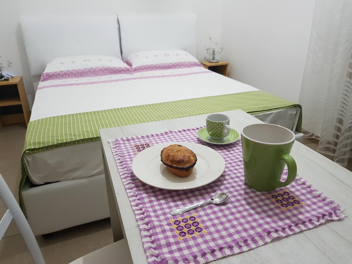 B&B Fior Di Mare ปอร์โตเชซาเรโอ ภายนอก รูปภาพ